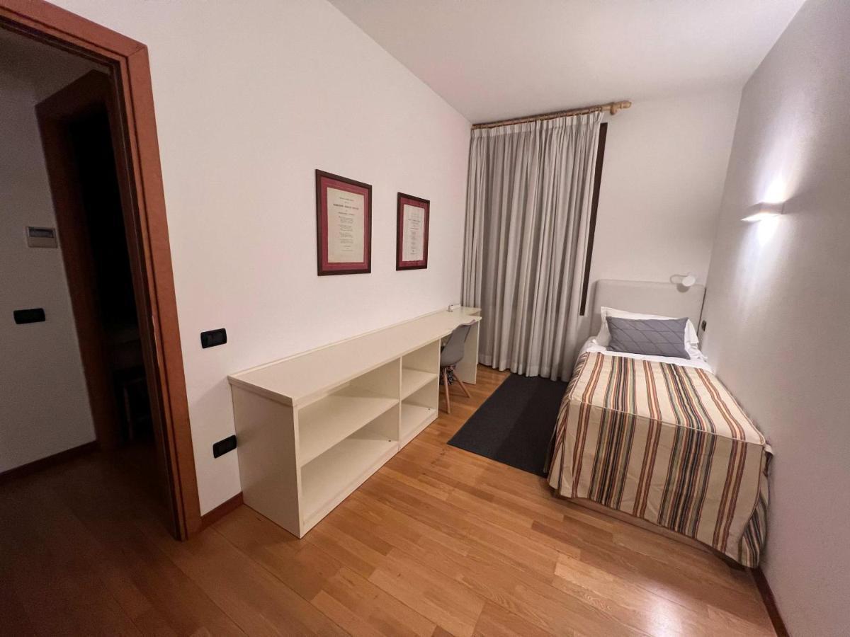 Palazzo Brando - Living Apartments Тревизо Екстериор снимка