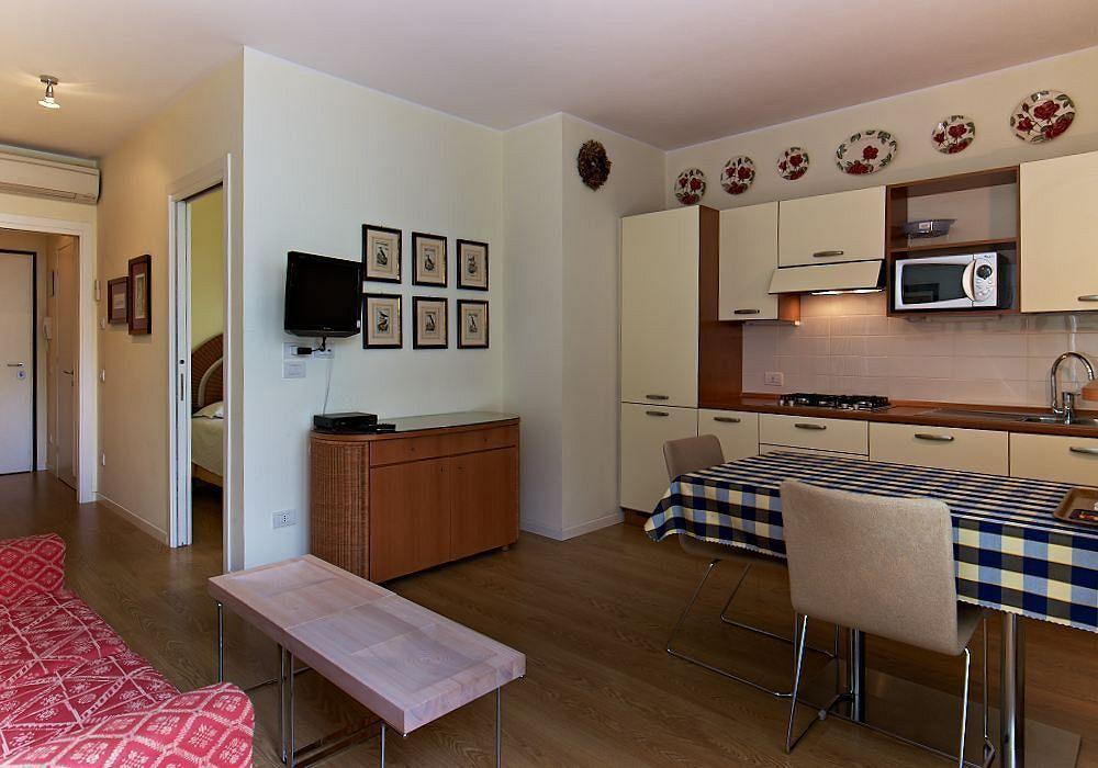 Palazzo Brando - Living Apartments Тревизо Екстериор снимка
