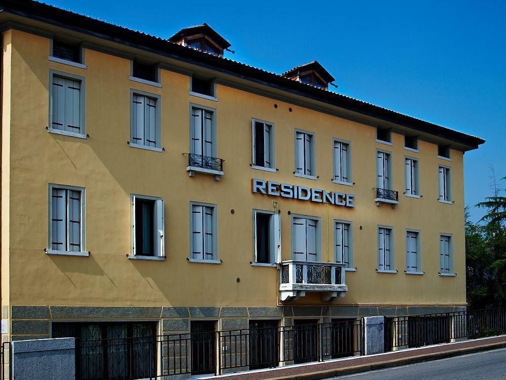 Palazzo Brando - Living Apartments Тревизо Екстериор снимка