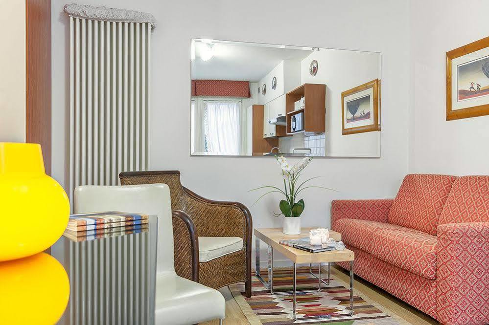 Palazzo Brando - Living Apartments Тревизо Екстериор снимка